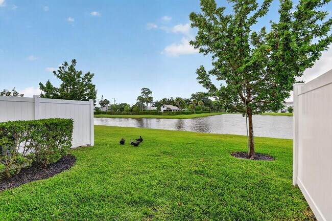 Building Photo - 6933 Harbours Edge Ave
