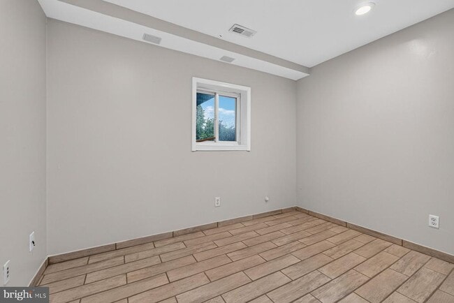 Building Photo - 8808 Eureka Ln