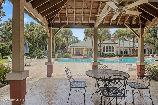 Building Photo - 130 Veracruz Dr