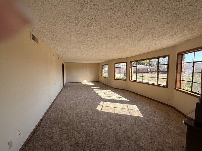 Building Photo - 3601 NW 62nd St