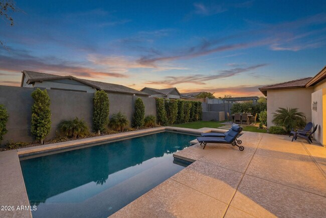 Building Photo - 4416 E Roy Rogers Rd