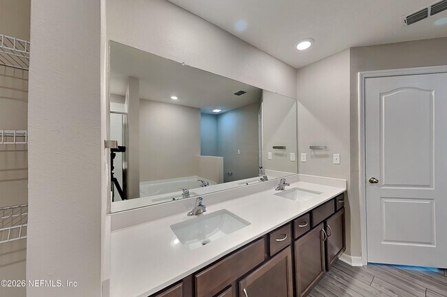 Building Photo - 443 Underwood Trl