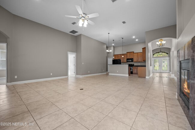 Building Photo - 932 Gallier Pl