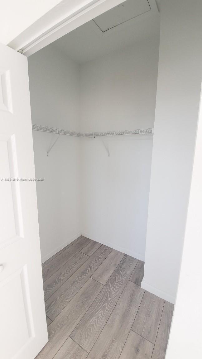 Building Photo - 265 Las Brisas Cir