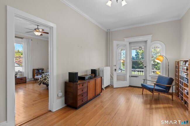 Building Photo - 139 Girard Ave