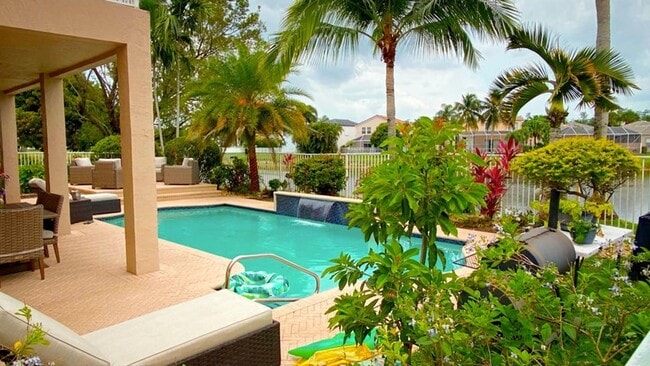 Building Photo - 6489 Marbletree Ln