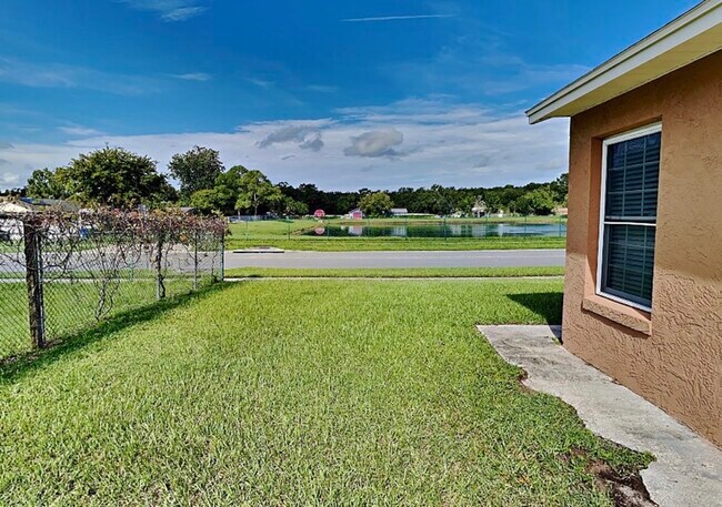 Building Photo - 1424 Liz Ln