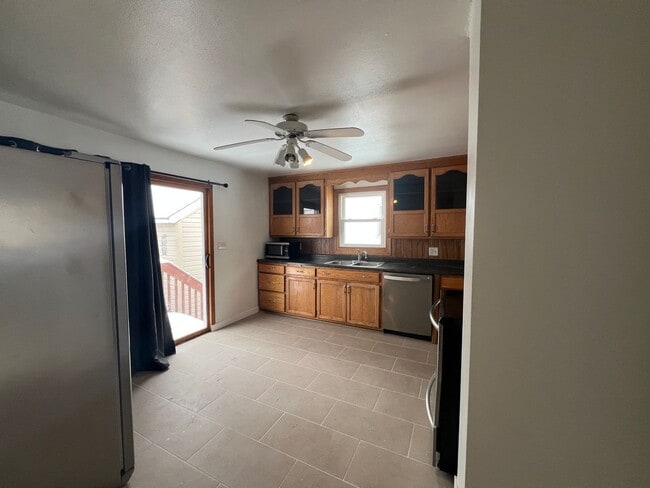 Building Photo - Click the “Apply Now” button or email wapmrentals@gmail.com for a prompt response.