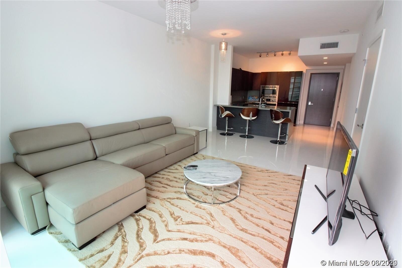 Building Photo - 1080 Brickell Ave