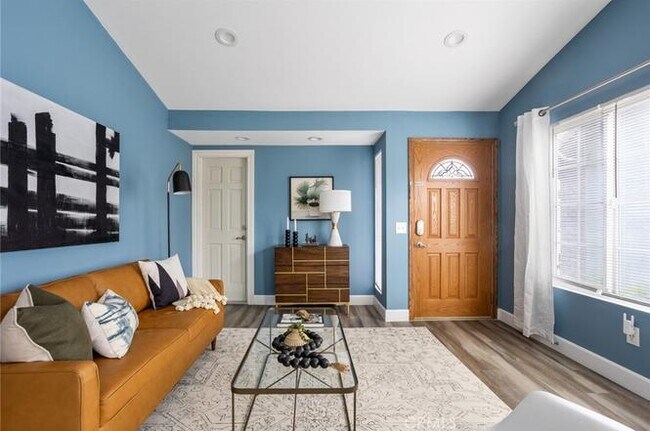 Building Photo - 12421 Blazing Star Ct