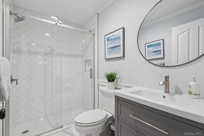 Building Photo - 47 Bathing Bch Rd