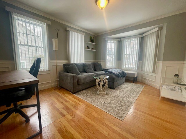 Building Photo - 34 Bingham Ave