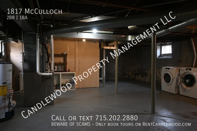 Building Photo - Pet Friendly 2-Bedroom Home w/ Garage & La...