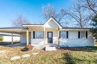 Building Photo - 208 N Coleman St