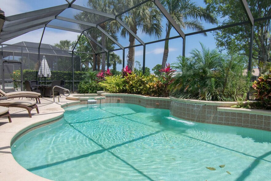 Building Photo - 8978 Mustang Island Cir