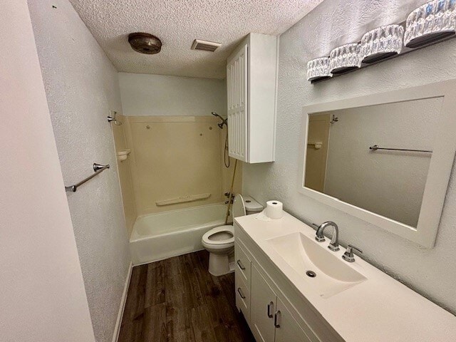 Building Photo - 2304 Vineyard Dr