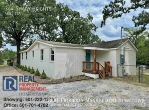 Building Photo - Completely Remodeled 4-Bedroom, 2-Bath Hom...