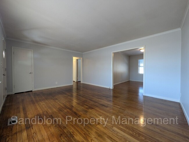 Building Photo - FOR LEASE | Tulsa | $1250 Rent