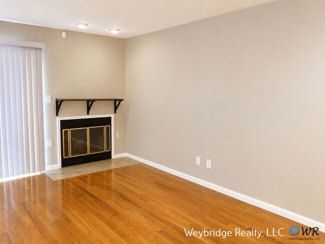 Building Photo - 9821 Timbers Dr