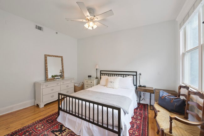 Second bedroom is large enough to fit a king bed - 259 14th St NE