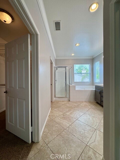 Building Photo - 36948 Silk Tree Ct