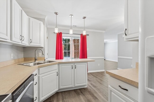 Building Photo - York County Condo Near NASA & Langley with Dual Suites + Sitting Area