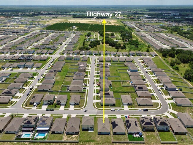 Building Photo - Beautiful 4 Bedroom, 2 bath home is Available for Rent in the Forest Lake Community!