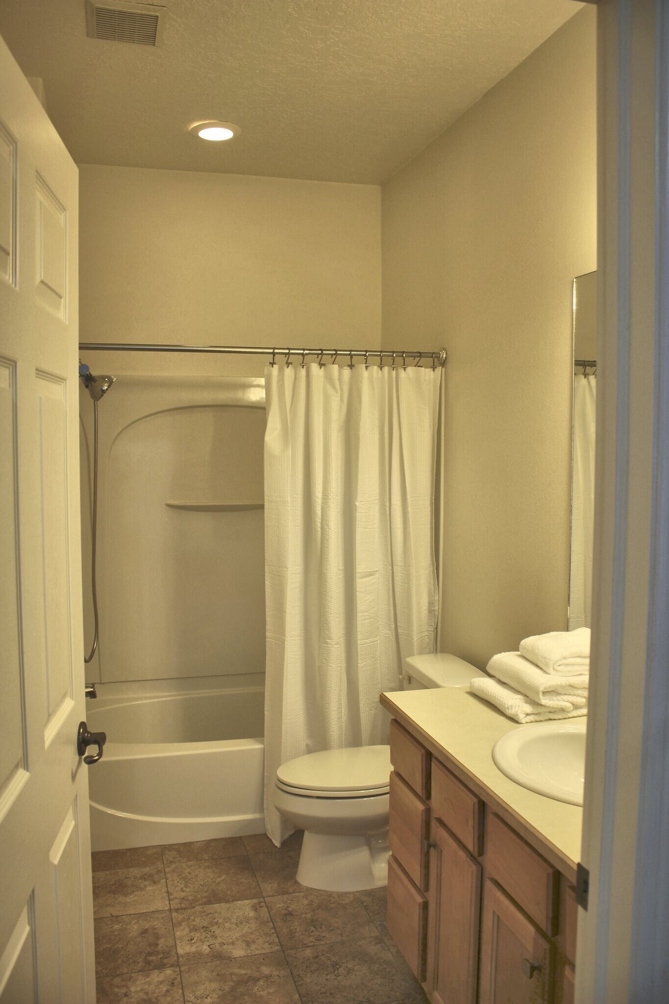 Building Photo - 1145 Canyon Meadow Dr