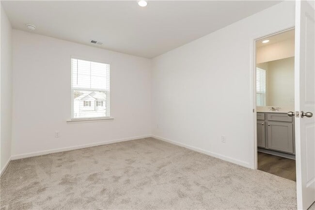 Building Photo - 308 Trulove Ln