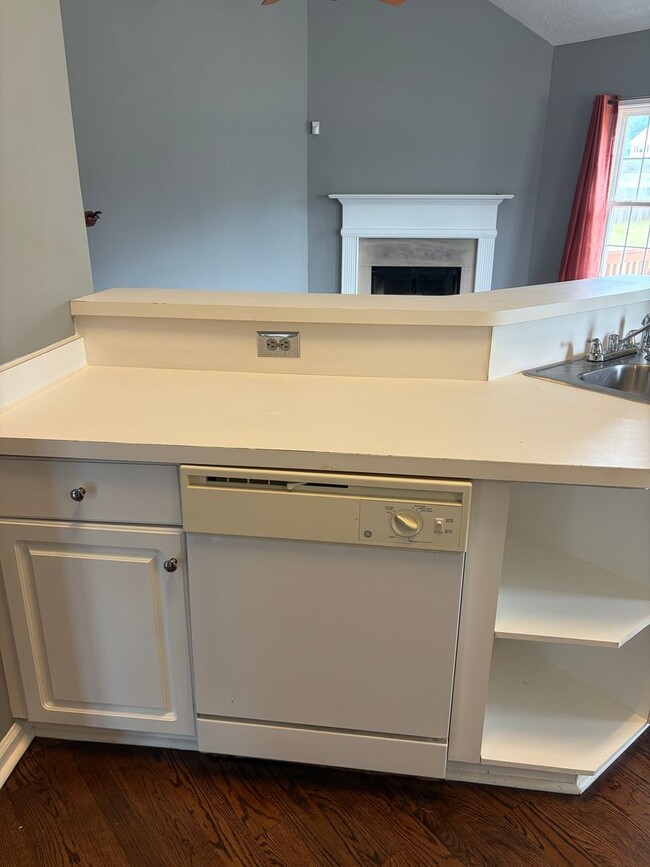 Building Photo - Beautiful Home with Finished Basement