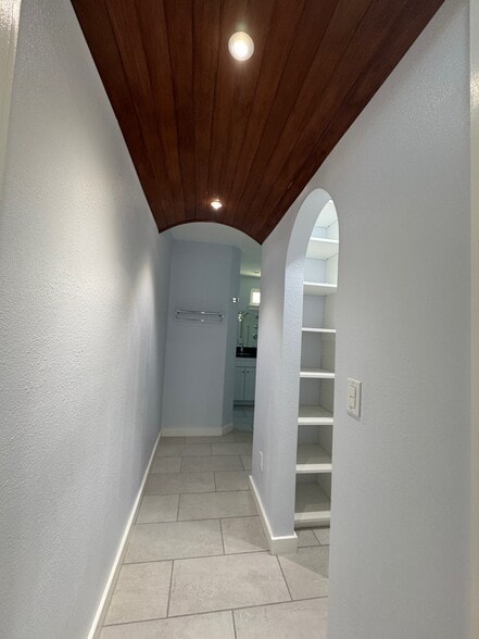 Master hallway to closet & bathroom. - 22471 Loch Lomond Dr