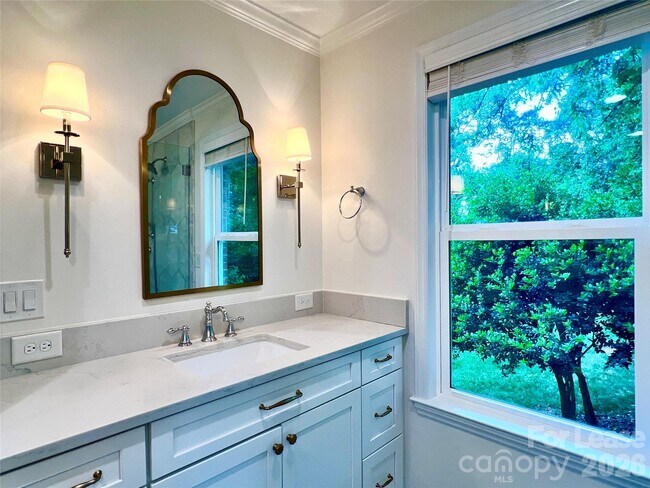 Building Photo - 6414 Greencove Dr