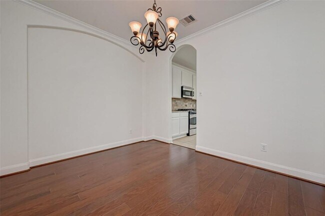 Building Photo - 71 N Rocky Point Cir