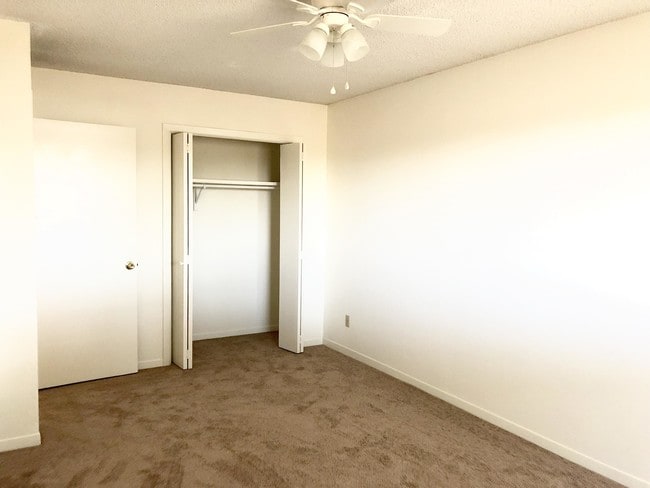 Building Photo - 7136 Orizaba Ave