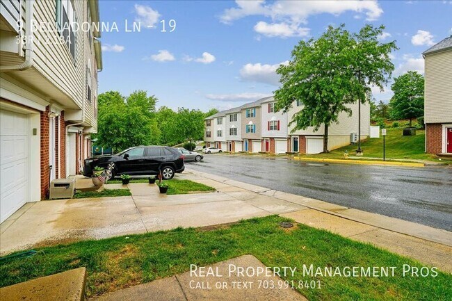 Building Photo - 9 Belladonna Ln