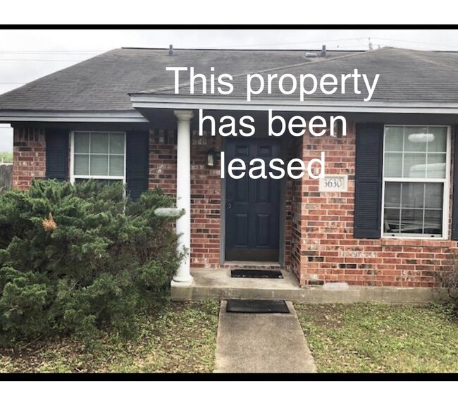Primary Photo - 3630 Hollyhock St