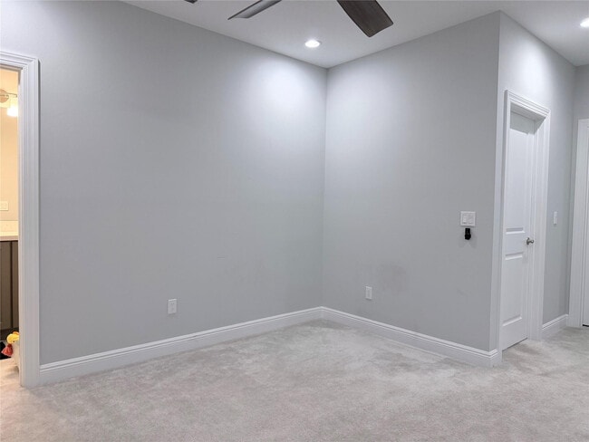 Building Photo - 556 Parsons Wy