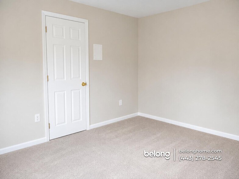 Building Photo - 20851 Autumn Mill Ct