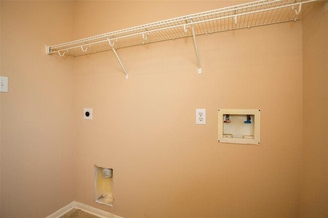 Building Photo - 8054 Arrington Forest Ln