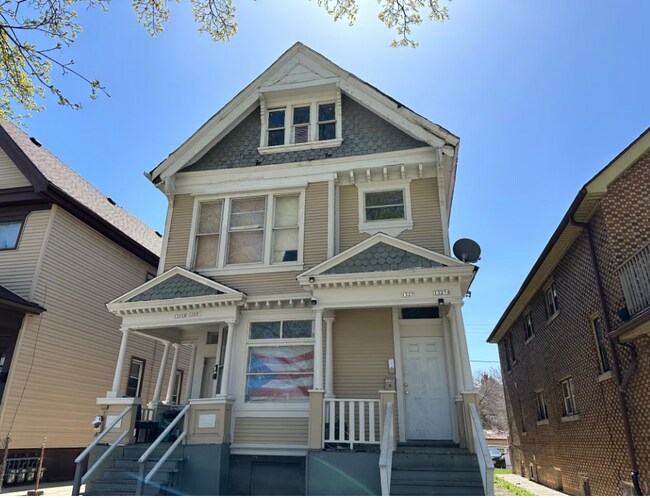 Primary Photo - 1325 W Mineral St