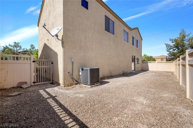 Building Photo - 6344 N Tim English St