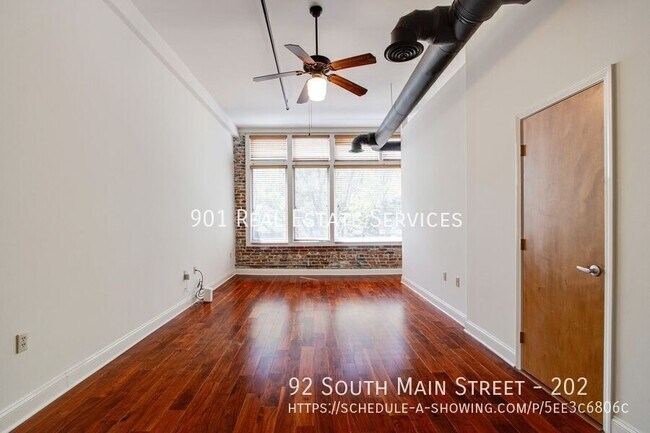 Building Photo - 92 S Main St