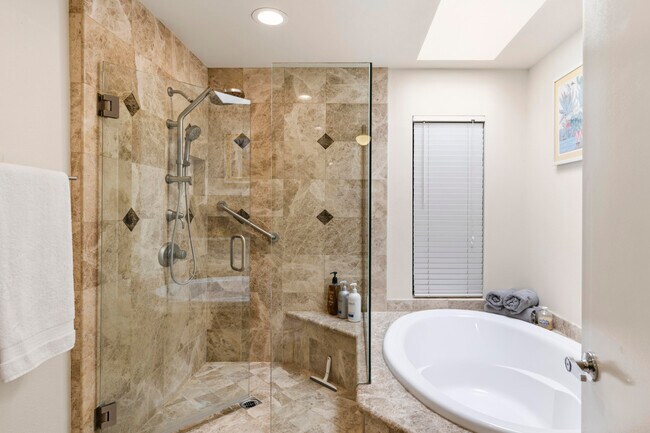 Building Photo - 41517 Armanac Ct