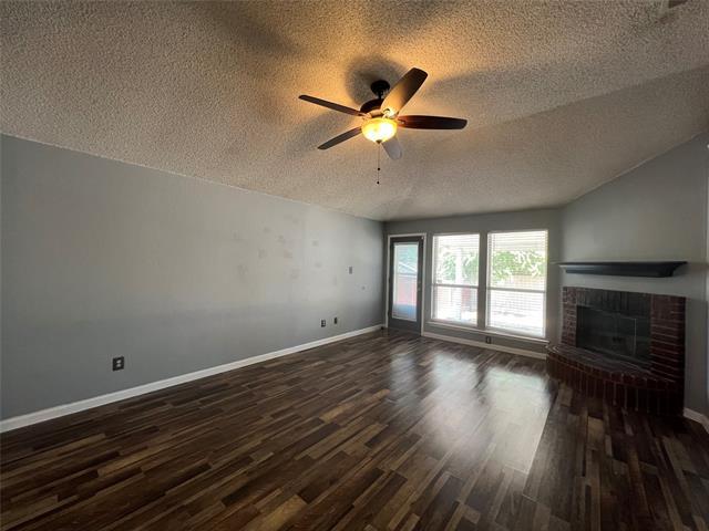 Building Photo - 7904 Fox Chase Dr