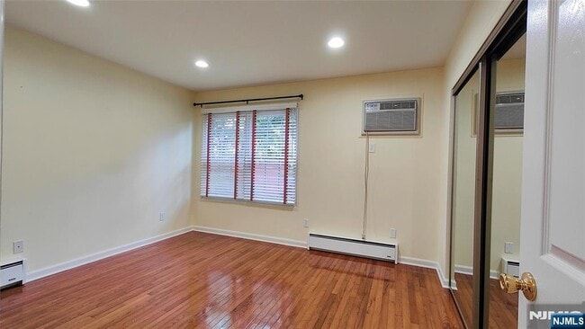 Building Photo - 8 Sewall Ave