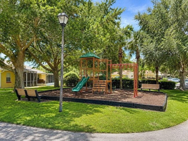Building Photo - 7102 Lake Marion Golf Resort