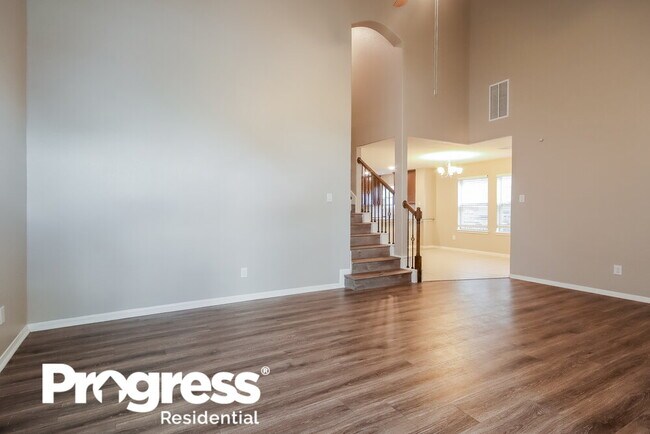 Building Photo - 5107 Gulf Stream Ln