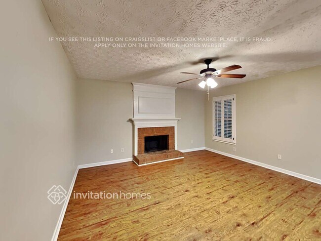 Building Photo - 9008 Mallory Ln