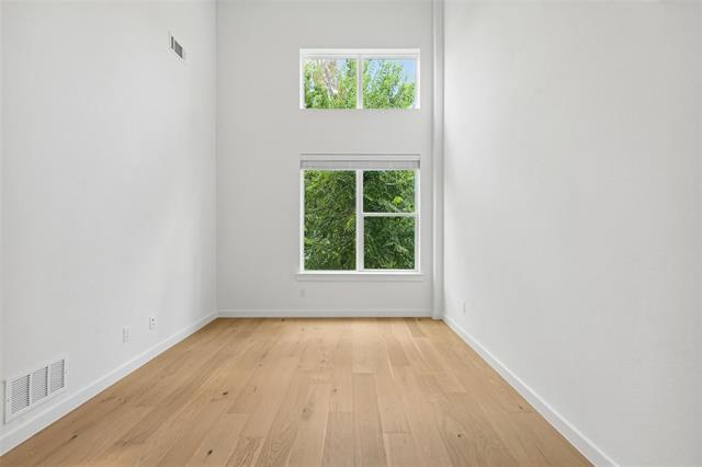 Building Photo - 6144 Oram St