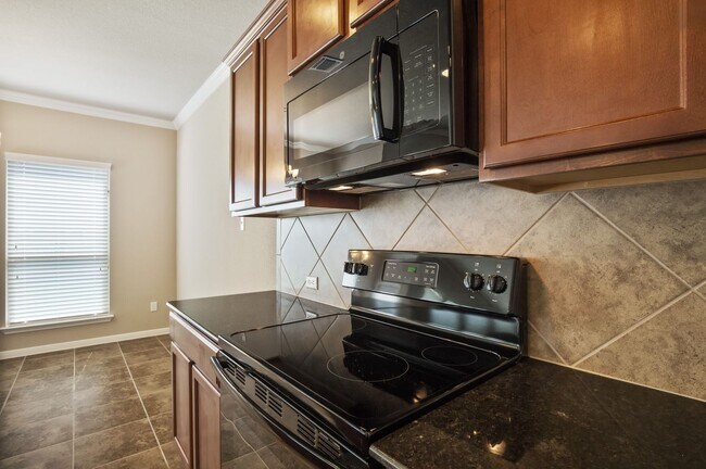 Building Photo - 3 Bedroom Home in Wyndham Hills (Academy I...